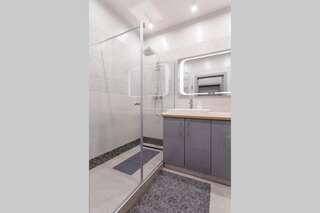 Апартаменты Grey Apartment in Arcadia 18 floor Одесса Апартаменты с 2 спальнями-32